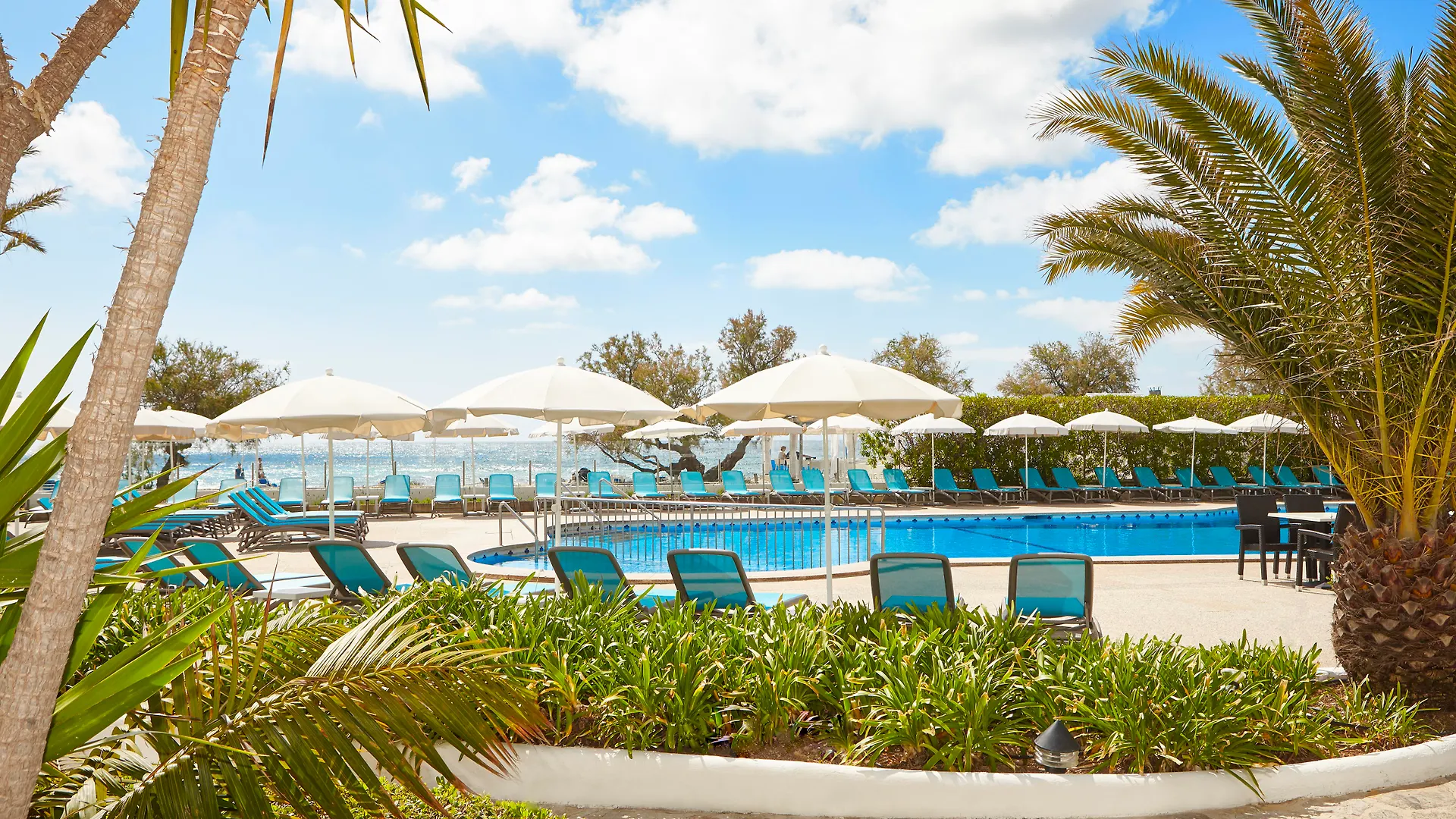 Universal Hotel Castell Royal Canyamel