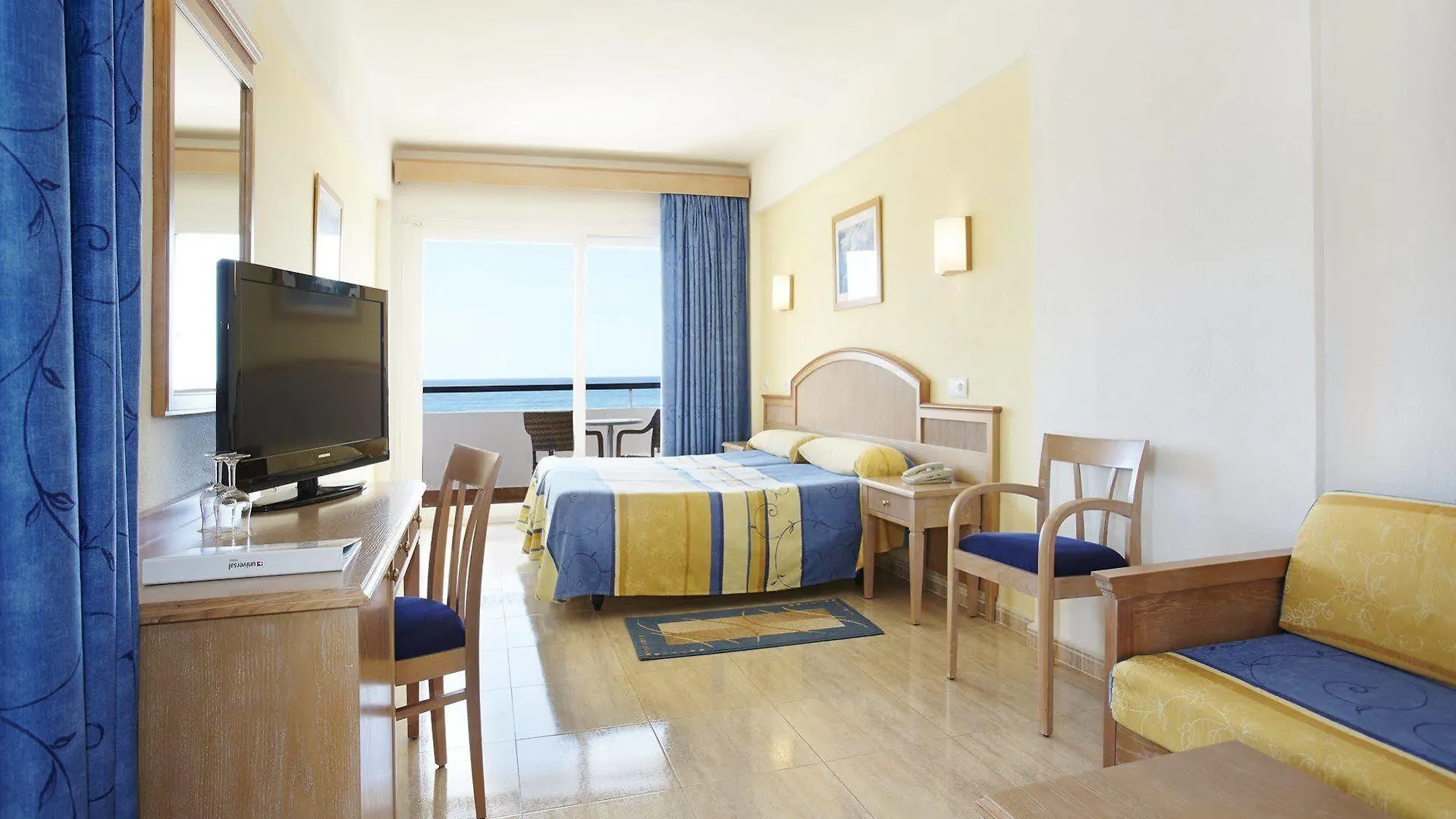 Universal Hotel Castell Royal Canyamel