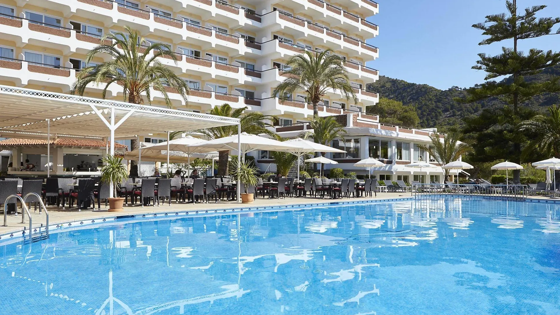 Universal Hotel Castell Royal Canyamel